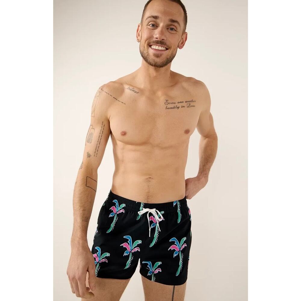 Chubbies Havana Nights Black Palm Tree 4" Inseam Swim Trunks Size XXXL